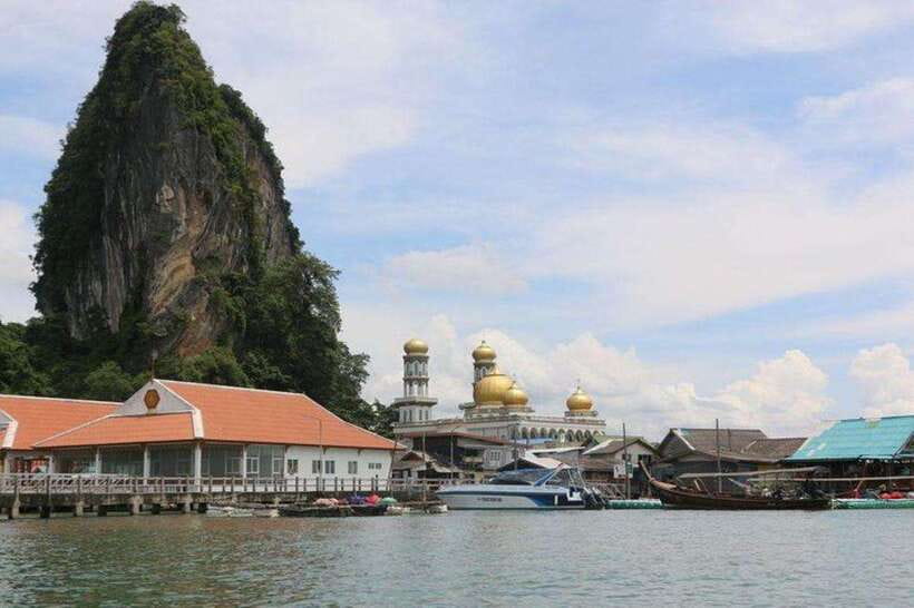 Khaolak: Phang Nga Bay, Tapu Island, and Panyi Village Tour - Guides who make the morning easier