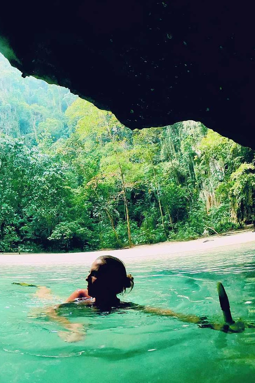 Ko Lanta: Emerald Cave and 4 Islands Tour by Longtail Boat - Key points at a glance