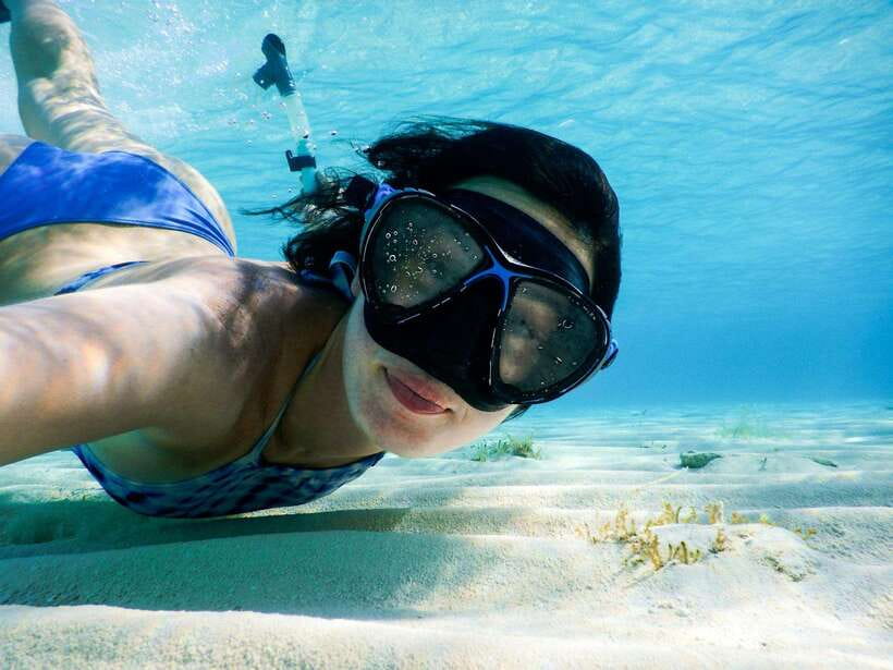 Ko Lanta: Full-Day Snorkel Trip to Phi Phi & Bamboo Islands - Phi Phi Don brings shops and island life
