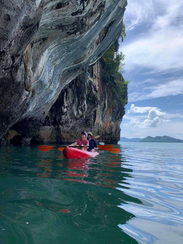 Ko Lanta: Half-Day Kayaking, Talabeng, Sea Cave & Mangrove - Koh Phee and the Ghost Cave viewpoint