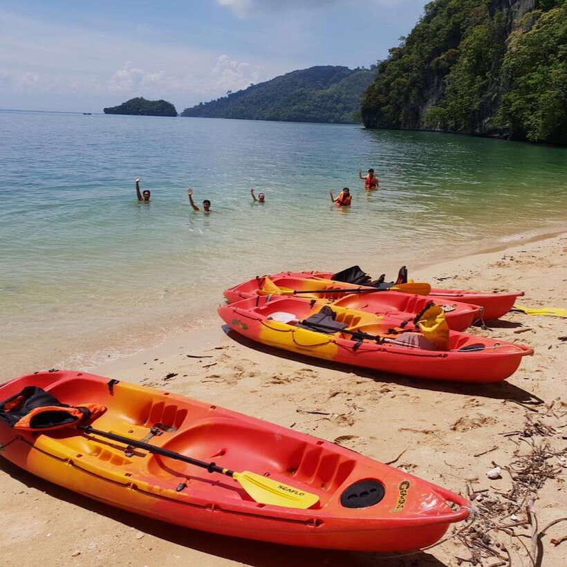 Ko Lanta: Ko Aung, Ko Phee Ghost Cave Island, Talabeng Kayak - A compact Ko Lanta outing with plenty of variety