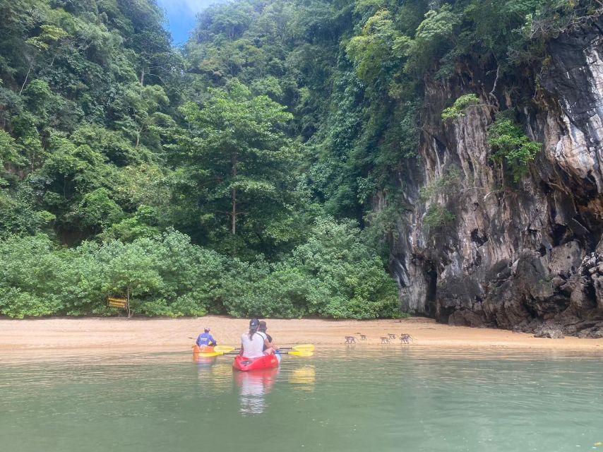 Ko Lanta: Mangrove Kayaking, Ko Talabeng, & Skull Island - Ko Talabeng Noi and the beach picnic