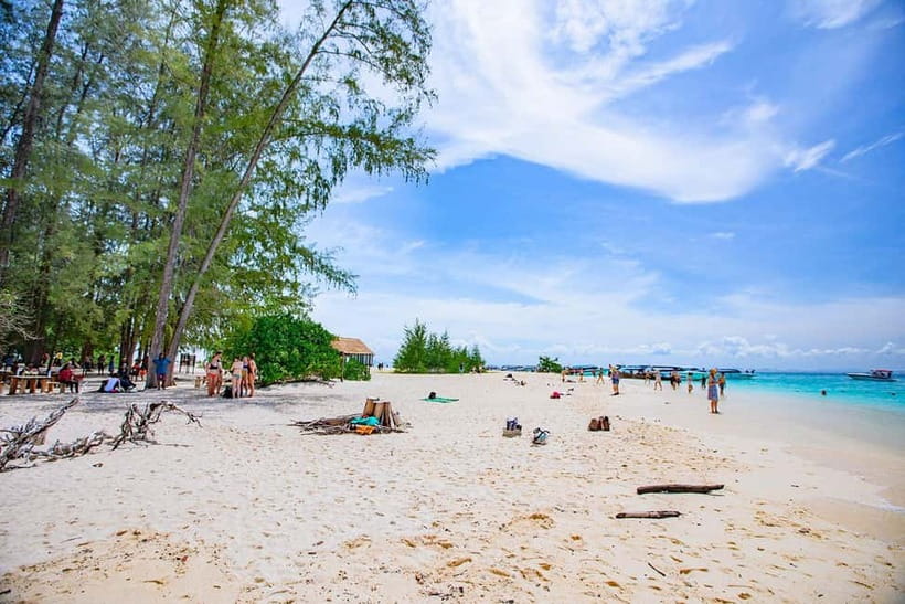 Ko Lanta: Maya Bay & Phi Phi Islands Full-Day Speedboat Trip - Weather, crowds, and the parts you cannot control