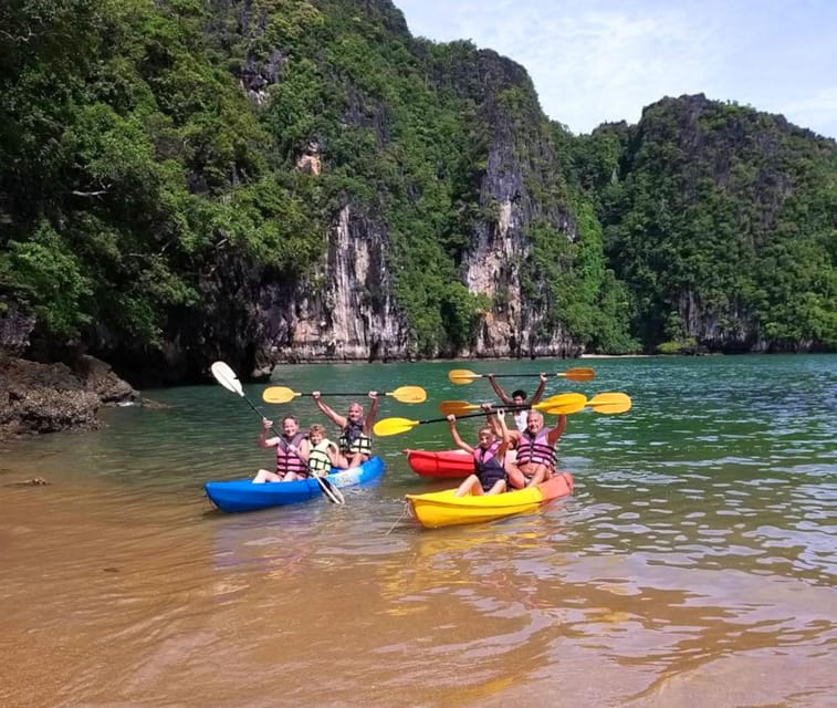 Ko Lanta: Private Exploration– Mangroves, Old Town & Beaches - The private vehicle and guide support