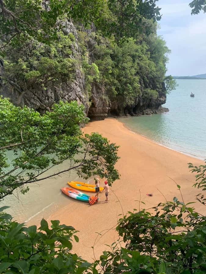 Ko Lanta: Sea Cave Kayaking Adventure Mangrove with Lunch - The long-tail boat ride adds atmosphere
