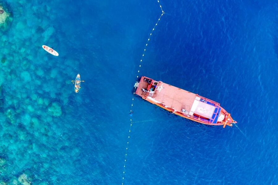 Ko Tao: Tao-Nangyuan Snorkeling Day Trip with Meals & Sunset - Pickup, briefing, and the first cruise