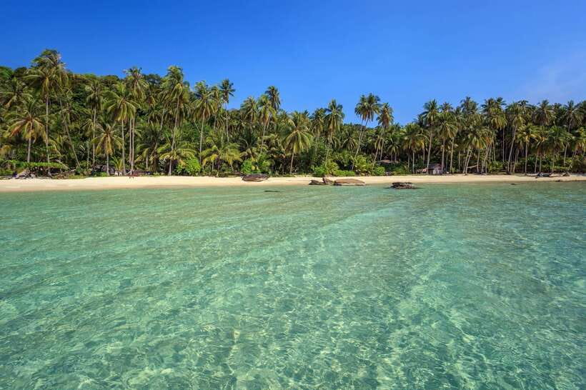 Koh Lanta: 4-Island Adventure Tour to Emerald Cave - Koh Chuak offers a second look underwater