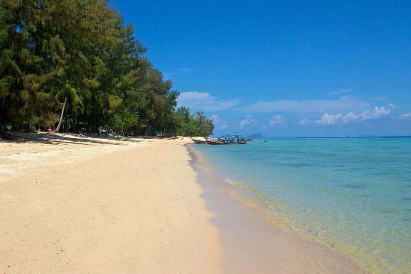 Koh Lanta: 4-Island Adventure Tour to Emerald Cave - How active is this tour?