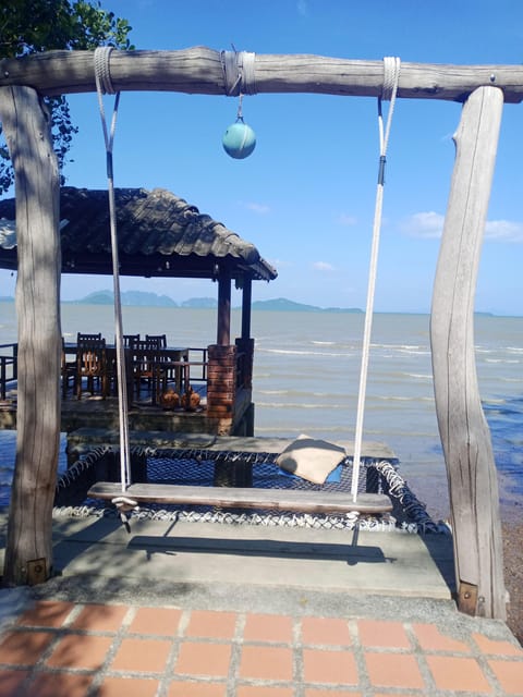 koh lanta:National Park and Old Town Easy Half Day Tour - Morning or afternoon?