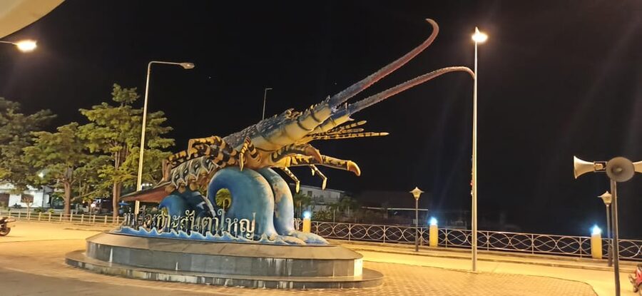 koh lanta:National Park and Old Town Easy Half Day Tour - Pickup and the 30-minute ride south