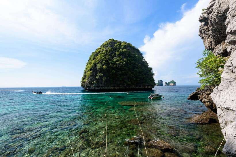 Koh Lanta: Tin's Speedboat Odyssey to Bamboo Island & Beyond - Maya Bay: beautiful, famous, and crowded