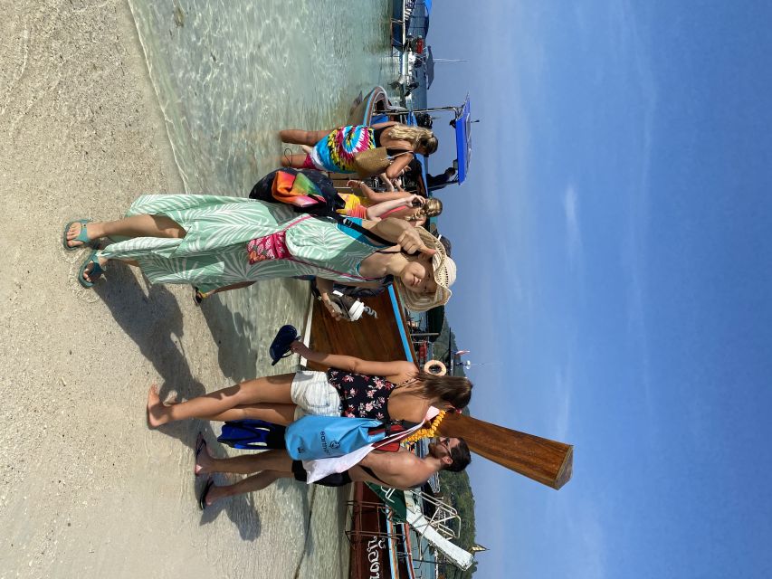 Koh Lipe: Longtail Boat Snorkeling Trip Program A - The reef behind Hin Ngam