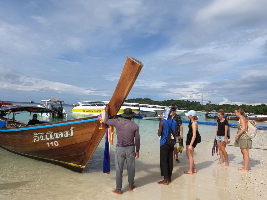 Koh Lipe: Longtail Boat Snorkeling Trip Program A - Rawi Island gives you the lunch break