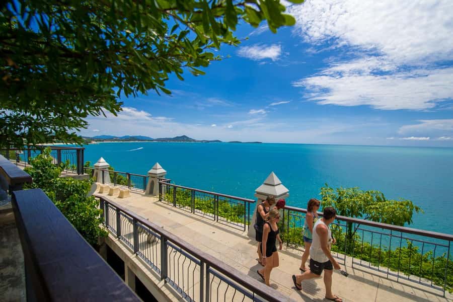 Koh Samui: Half-Day Island Highlights Tour with Hotel Pickup - Lad Koh Viewpoint and the Chaweng coast