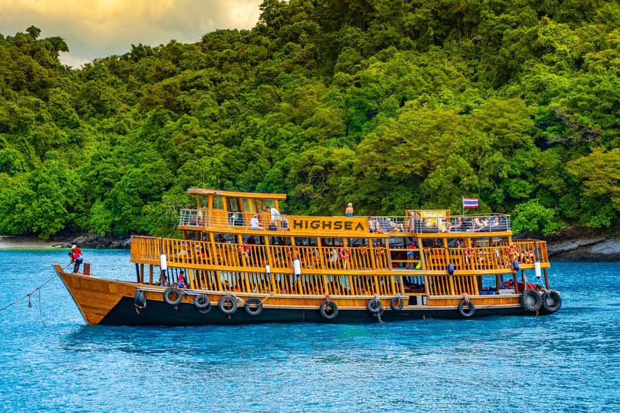 Koh Samui: Mu Ko Ang Thong Park Cruise with Kayaking Option - Mae Ko, snorkeling, and the Blue Lagoon