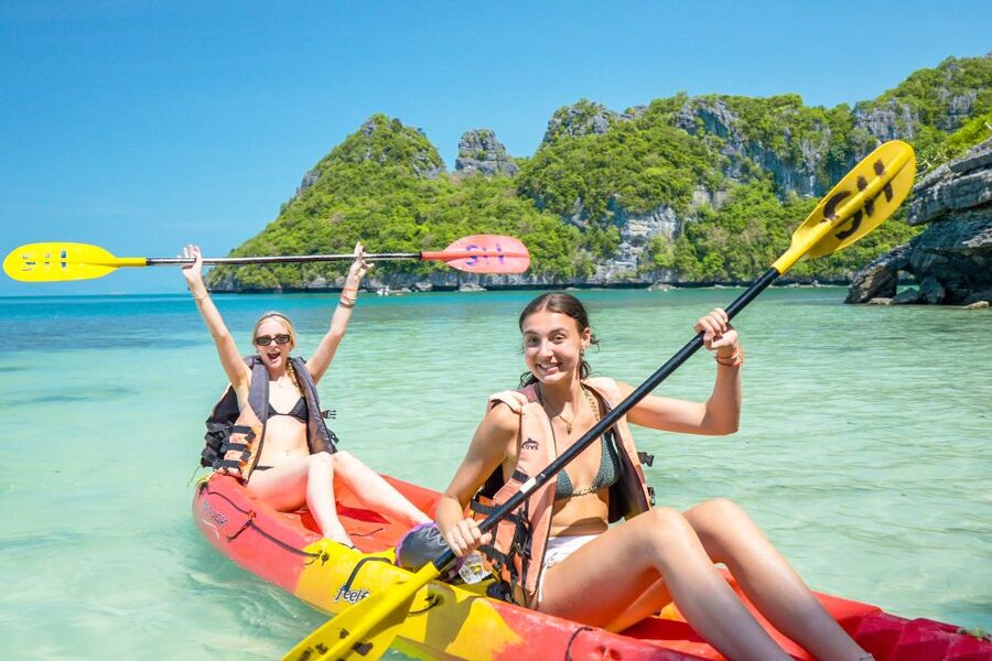 Koh Samui: Mu Ko Ang Thong Park Cruise with Kayaking Option - What the $38 price really gives you