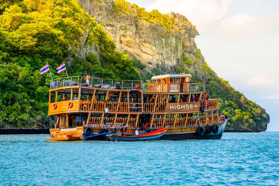 Koh Samui: Mu Ko Ang Thong Park Cruise with Kayaking Option - Wua Ta Lap and the 500-meter climb