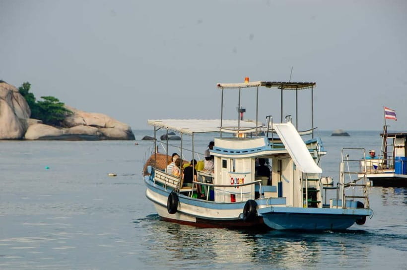 Koh Tao: First Light Snorkel Adventure with Oxygen Tours - Shark Bay and the final water stop