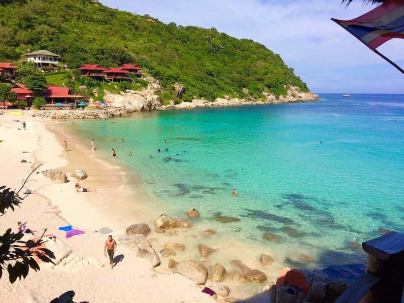 Koh Tao: Golden Hour Getaway – Your Late Start to Paradise - Hin Wong Bay: boulders, coral gardens, and fish schools