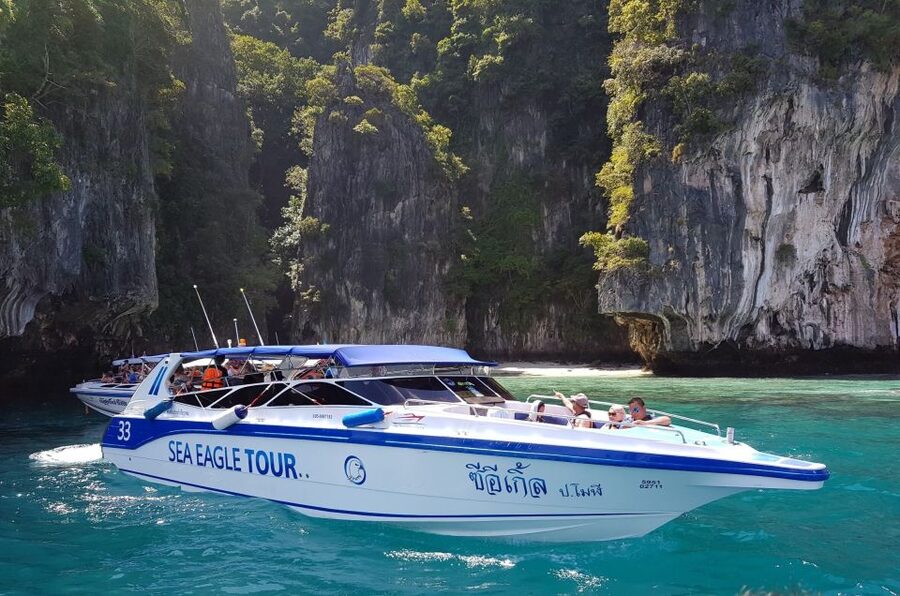 Krabi: 4 Islands Day Trip by Speedboat Including Lunch Box - Chicken Island for snorkeling and photos