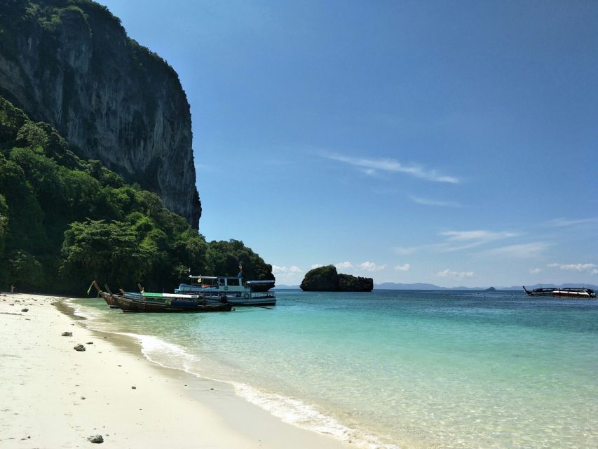 Krabi: 4 Islands Day Trip by Speedboat Including Lunch Box - Poda Island, lunch, and your longest break