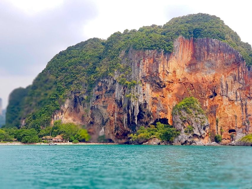 Krabi: 4 Islands Day Trip by Speedboat Including Lunch Box - Guides, crew, and the human side of the trip