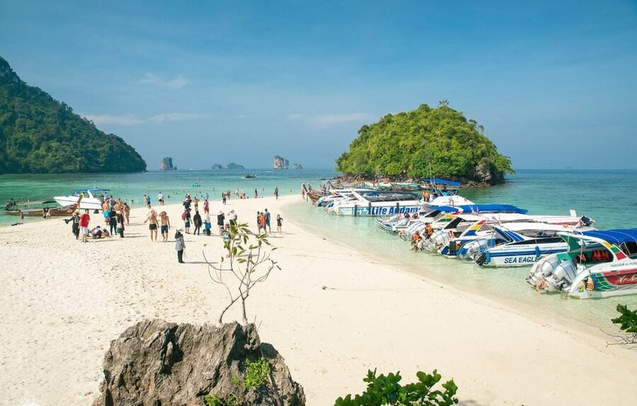 Krabi: 4 Islands & Thale Waek's Sandbar Tour By Speedboat - Chicken Island for snorkeling and photographs