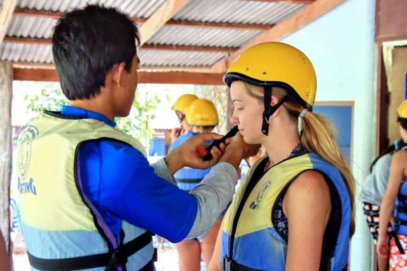 Krabi: 5km Rafting and Waterfall Tour - The one-hour drive from Krabi
