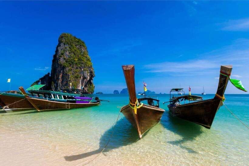 Krabi: 7-Island Tour by Longtail Boat with Sunset - Poda Island: The Classic Beach Stop
