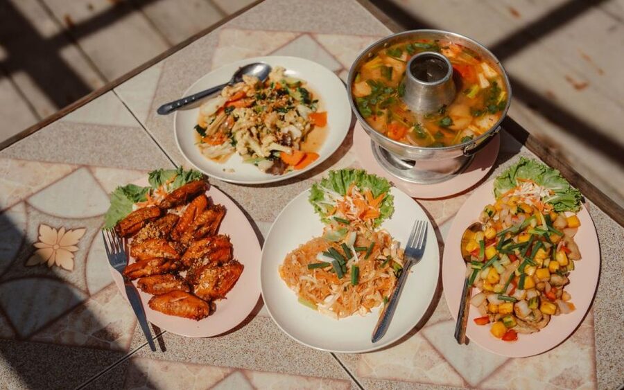 Krabi: 7 Island Tour by Luxury Longtail Boat with Snorkeling - Snorkeling at Koh Tang Ming