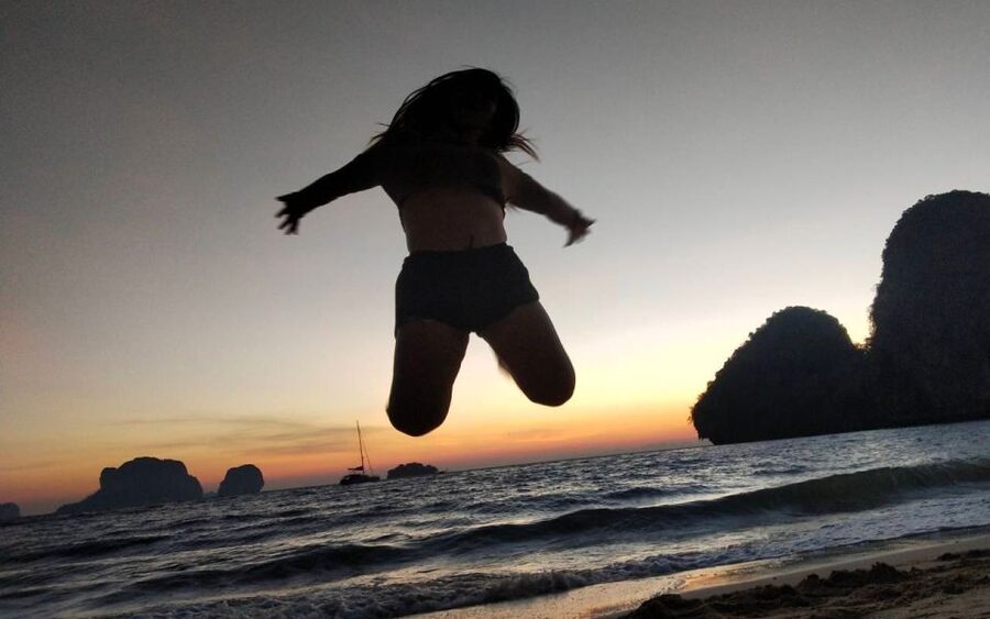 Krabi: 7 Islands Sunset Hopping Cruise with BBQ & Plankton - Thale Waek and the temporary sandbar