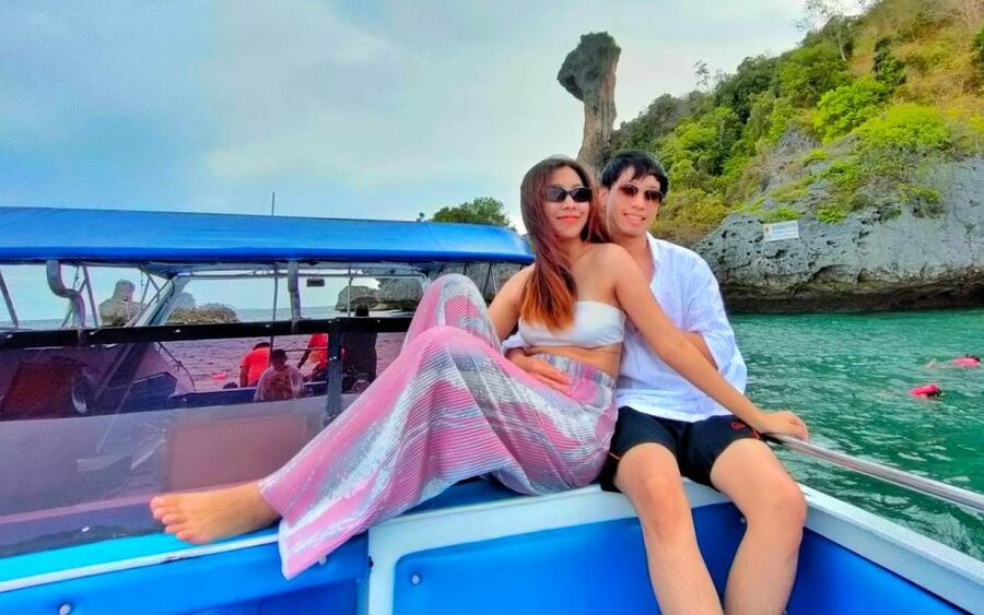 Krabi: 7 Islands Sunset Hopping Cruise with BBQ & Plankton - Phra Nang Cave and beach: a gentle first stop