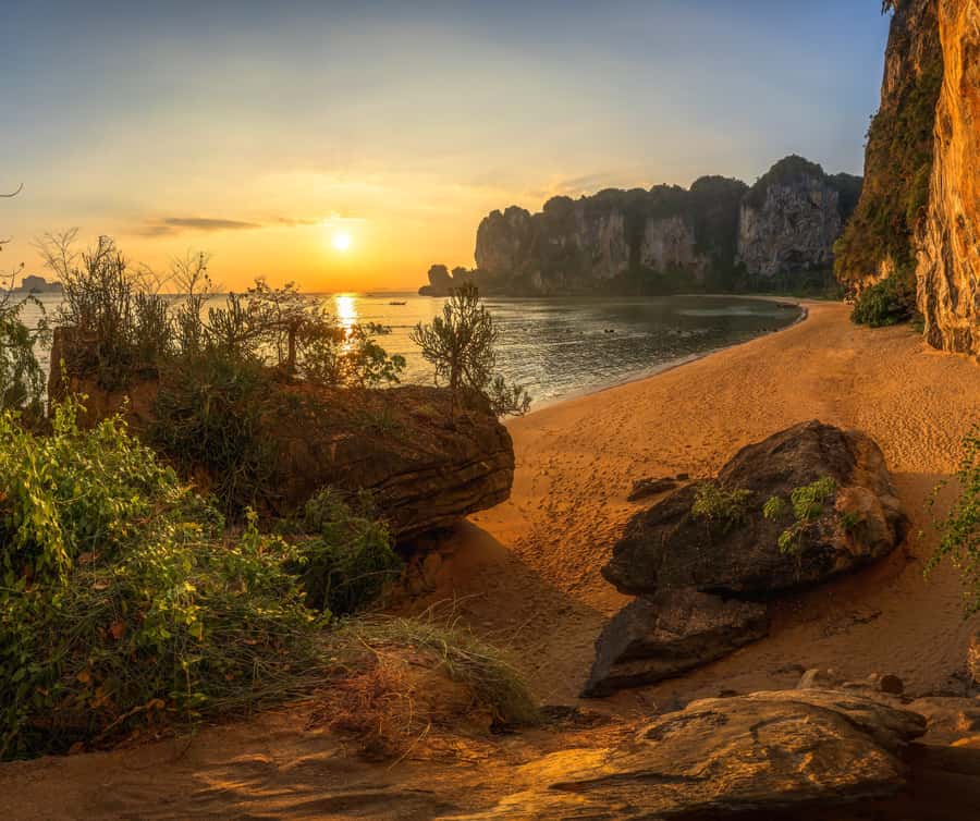 Krabi: Bioluminescent Plankton, Snorkeling & Sunset Tour - Key things to know before you book