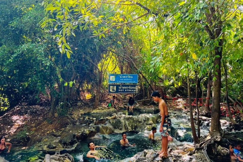 Krabi: Emerald Pool, Hot Springs, and Kayaking Tour - Who will enjoy this most?