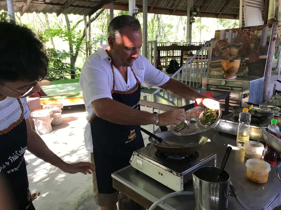 Krabi: Evening Thai Cooking Class at Ya's Cookery - Key Points at a Glance