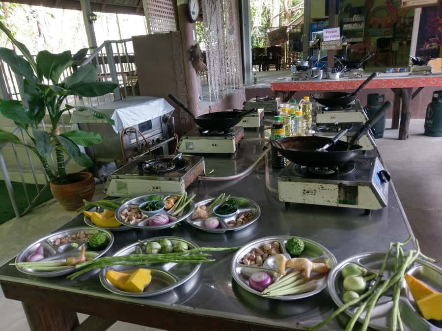 Krabi: Evening Thai Cooking Class at Ya's Cookery - What the Evening Feels Like