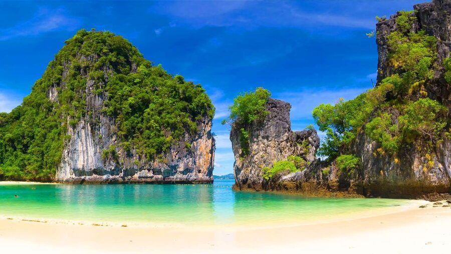 Krabi: Hong Island Sunset and BBQ Dinner Tour - Night snorkeling and the plankton question