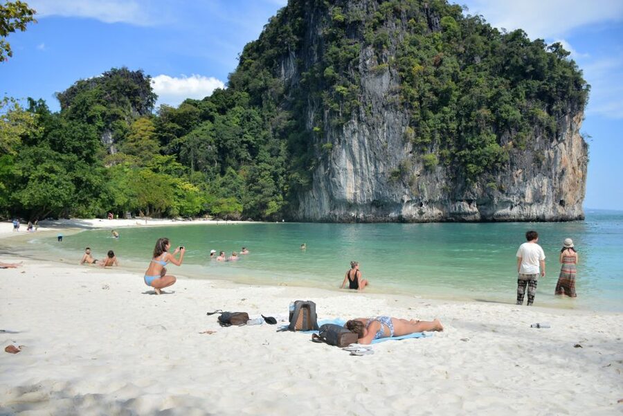 Krabi: Hong Island Sunset Tour w/ Beach Dinner+Night Snorkel - The 360° viewpoint and its timing problem