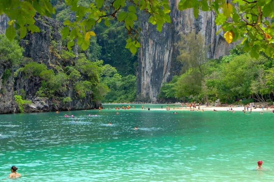 Krabi: Hong Islands Day Tour by Longtail Boat - The longtail ride across Krabi’s blue water