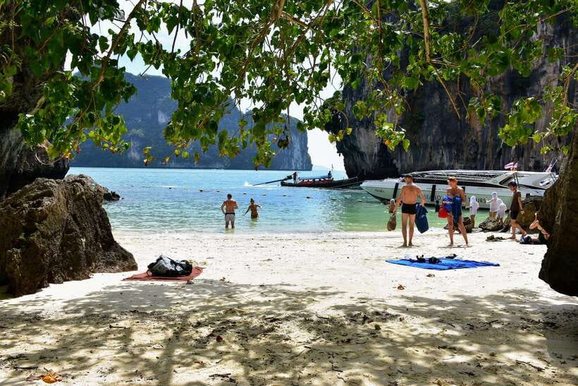 Krabi: Hong & Paradise Island Odyssey by Speedboat - The 360° viewpoint is worth the 419 steps