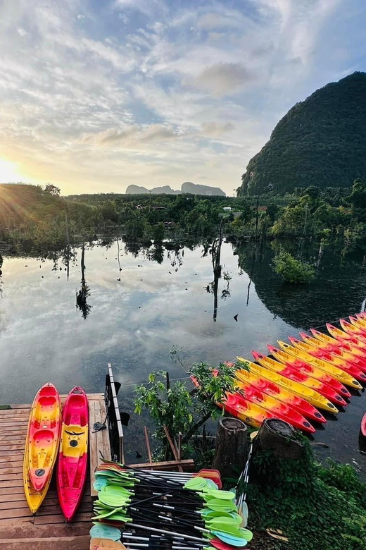 Krabi kayaking and swimming clongrood Tour - Paddling through clear canal water