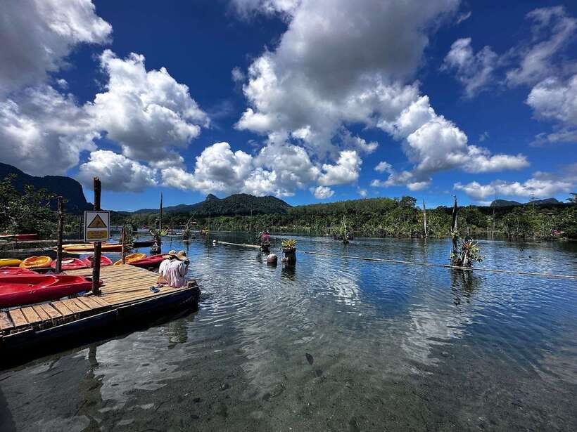 Krabi: Klong Root (Crystal lake) Kayaking tour - Pineapples, rubber trees, and a taste of local life