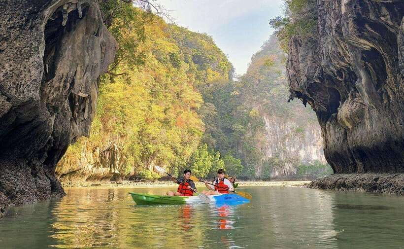 Krabi: Koh Hong Small Group Tour by Luxury Longtail Boat - Koh Hong Beach and the viewpoint