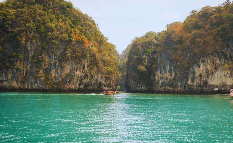 Krabi: Koh Hong Small Group Tour by Luxury Longtail Boat - Hotel pickup and the ride to the pier
