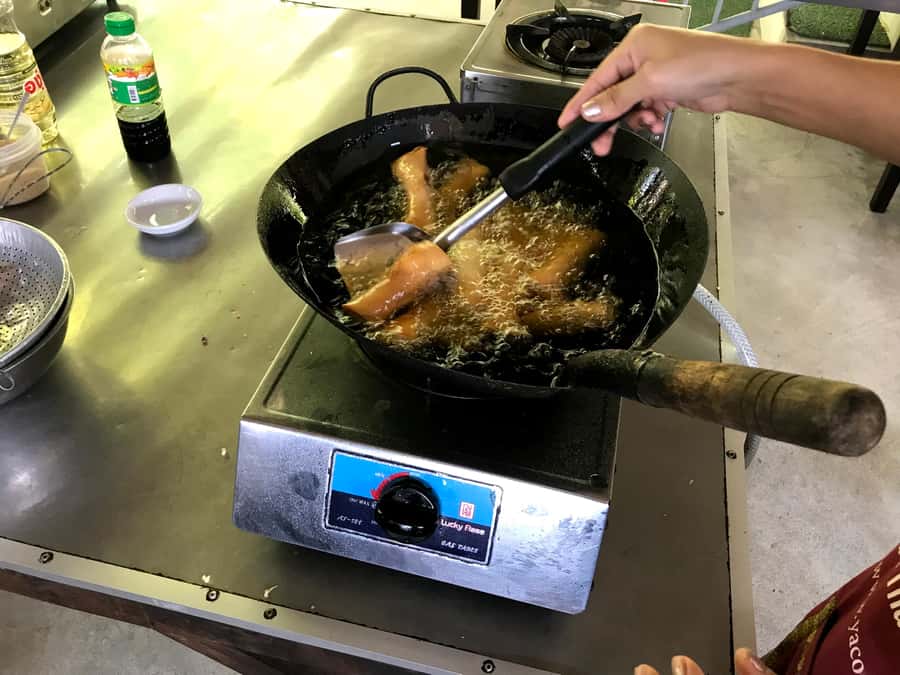 Krabi: Morning/Afternoon Thai Cooking Class at Ya's Cookery - Morning or afternoon: which should you choose?