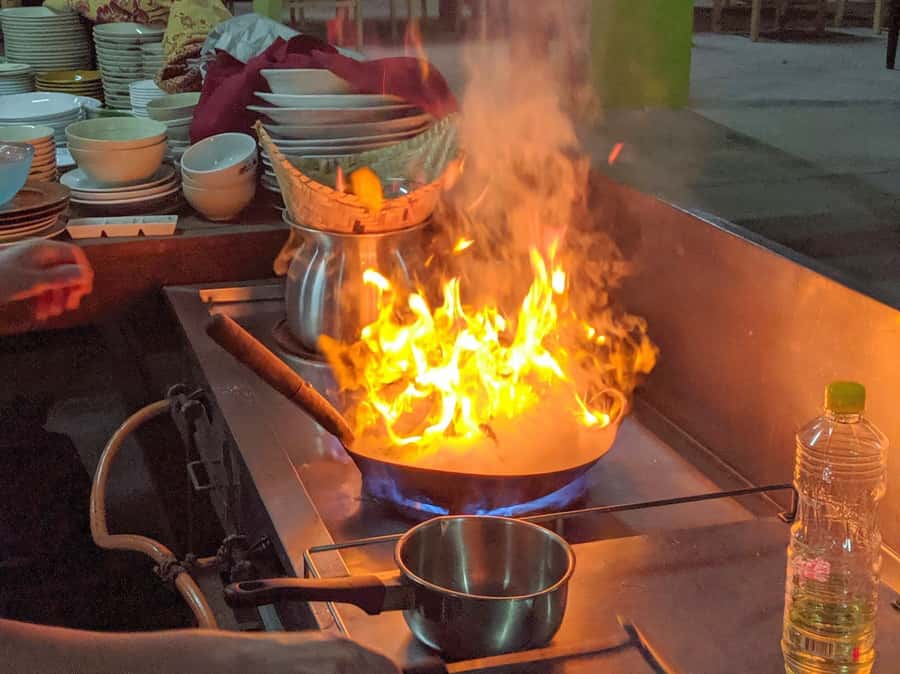 Krabi: Morning/Afternoon Thai Cooking Class at Ya's Cookery - From garden ingredients to cooking trays