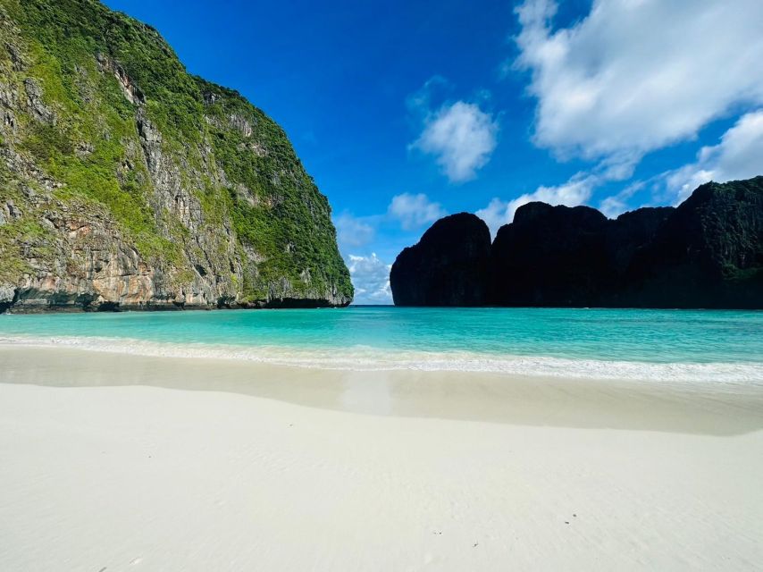 Krabi: One Day Phi Phi Island by speed boat ( Join ) - Maya Bay: beautiful, famous, and busy