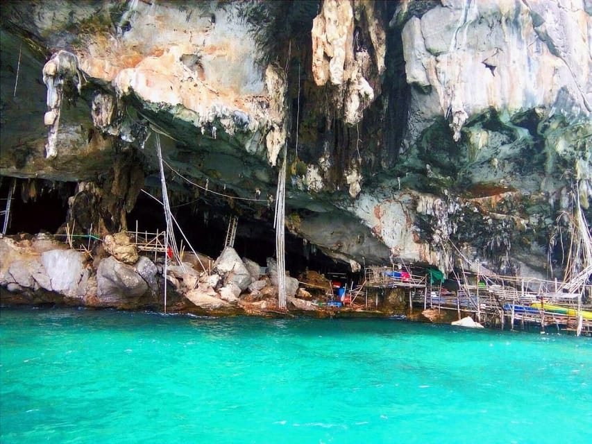 Krabi: Phi Phi Islands & Maya Bay Speedboat Tour with Lunch - The day in six useful points