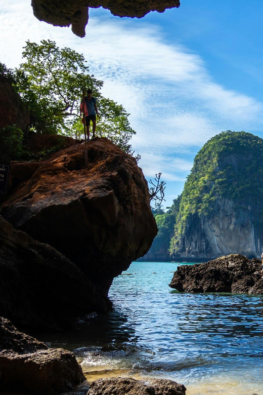Krabi: Premium 4-Island Day Trip by Longtail Boat with Lunch - Krabi’s four-island route at a glance