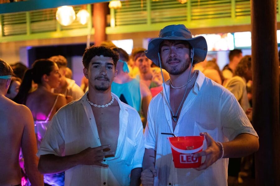 Krabi Pub Crawl - Join Nomads For The Best Night in Ao Nang! - The main concern: one long party instead of many stops